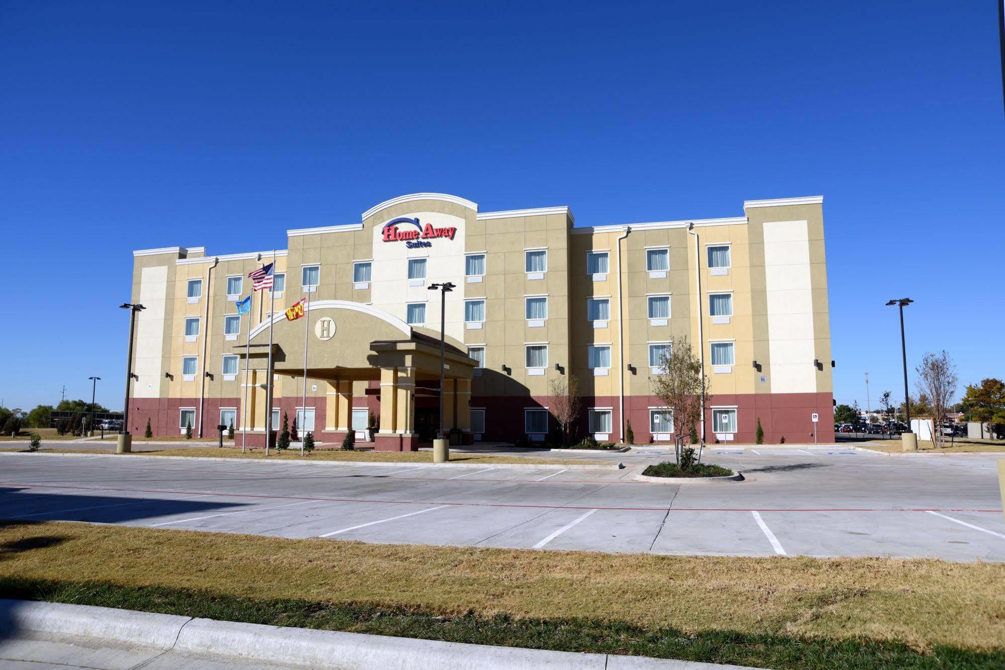 Home Away Kitchen Suites Enid Εξωτερικό φωτογραφία